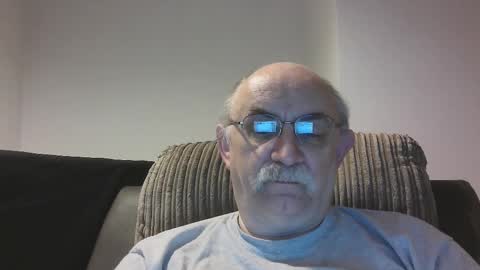 Snapshot of grey_dom chatting on 10-26-25, 08:20 Master  Sir online show from 10-26-25, 08:20