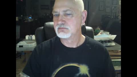 David online show from 12-08-24, 01:14