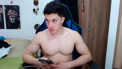 Snapshot of griego01 chatting on 12-12-24, 06:10 griego01 online show from 12-12-24, 06:10