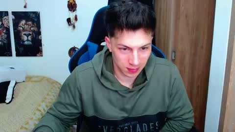 Snapshot of griego01 chatting on 01-20-25, 11:21 griego01 online show from 01-20-25, 11:21