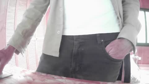 Snapshot of grimbergen123 chatting on 04-25-26, 10:07 Grim online show from 04-25-26, 10:07