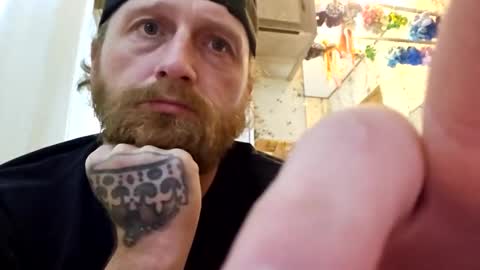 Snapshot of grimmunknown666 chatting on 11-23-25, 09:09 grimmunknown666 online show from 11-23-25, 09:09