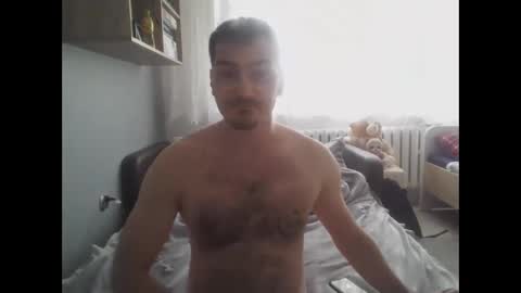 Snapshot of gringo900603 chatting on 12-18-25, 12:44 gringo900603 online show from 12-18-25, 12:44