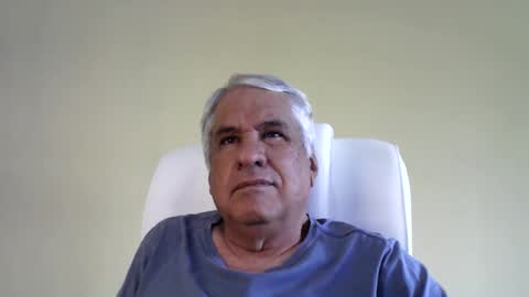 grisa01 online show from 02-04-25, 12:22