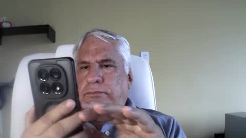 grisa01 online show from 10-27-25, 05:28