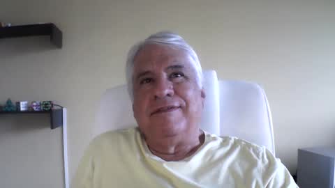 grisa01 online show from 11-18-25, 12:42