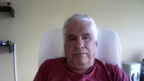 grisa01 online show from 12-17-25, 02:23