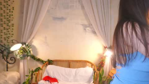 Gwen online show from 02-18-26, 04:19