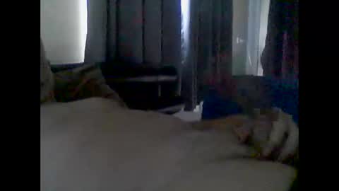 Snapshot of grittslappa chatting on 05-15-26, 01:12 grittslappa online show from 05-15-26, 01:12