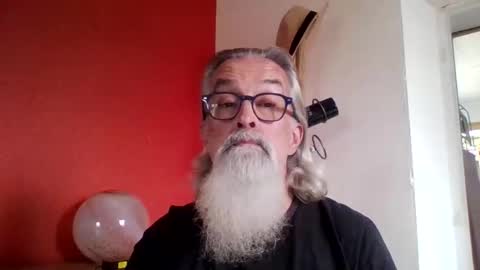 Grybear online show from 10-31-25, 12:06