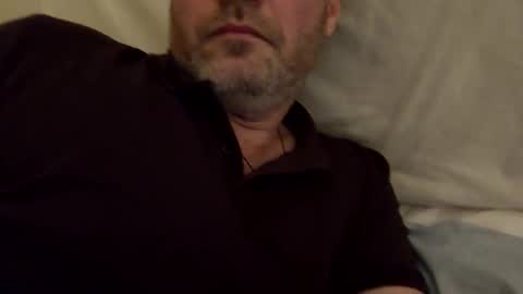 Snapshot of grzegorz34 chatting on 02-15-25, 07:06 Greg online show from 02-15-25, 07:06