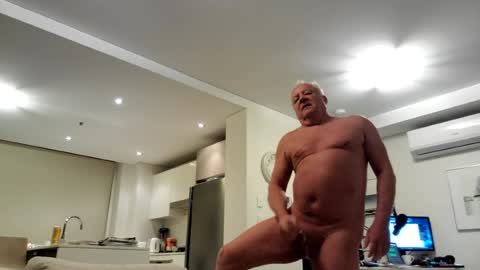 gstring_aussie_phil online show from 06-28-26, 08:37