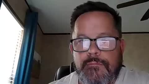 Snapshot of gtn86 chatting on 10-27-25, 09:52 gtn86 online show from 10-27-25, 09:52