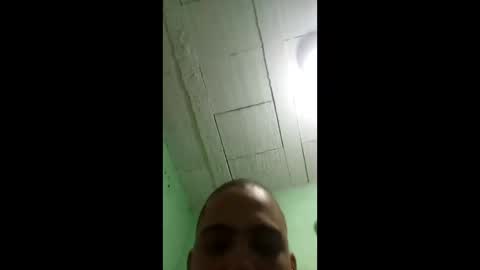 Snapshot of gu106990 chatting on 05-17-26, 05:53 gu106990 online show from 05-17-26, 05:53