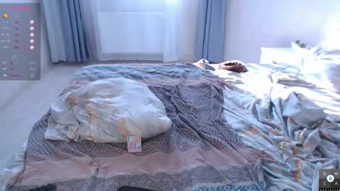 Eva online show from 09-17-25, 06:15