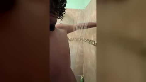 Snapshot of guapoflako222 chatting on 08-10-26, 04:38 guapoflako222 online show from 08-10-26, 04:38