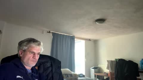 Snapshot of guardiannif_ chatting on 02-18-25, 07:10 guardiannif_ online show from 02-18-25, 07:10