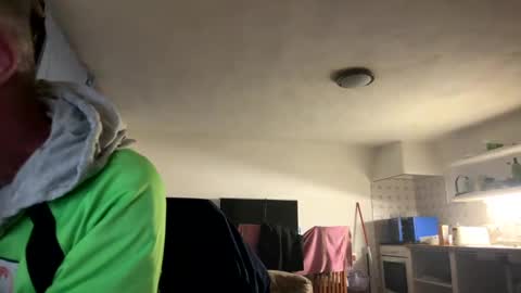 Snapshot of guardiannif_ chatting on 03-10-25, 09:51 guardiannif_ online show from 03-10-25, 09:51