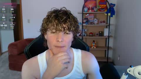 Snapshot of gucciboi4 chatting on 06-07-26, 04:44 gucciboi4 online show from 06-07-26, 04:44
