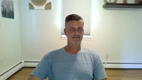 Snapshot of gudguy2025 chatting on 09-28-25, 04:56 gudguy2025 online show from 09-28-25, 04:56