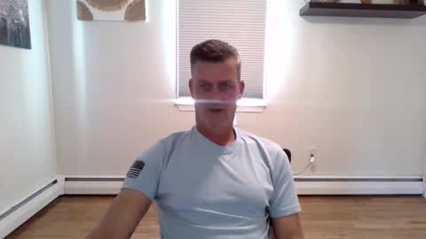 Snapshot of gudguy2025 chatting on 10-27-25, 12:31 gudguy2025 online show from 10-27-25, 12:31