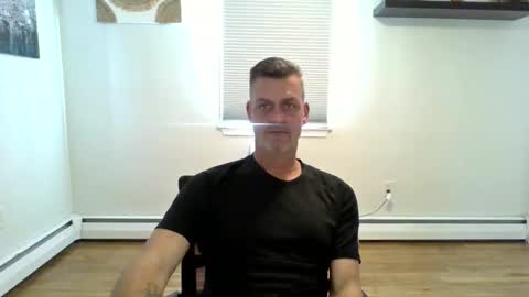 Snapshot of gudguy2025 chatting on 11-13-25, 03:00 gudguy2025 online show from 11-13-25, 03:00