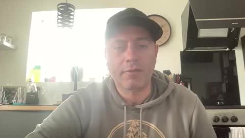 Snapshot of guil0 chatting on 03-21-26, 04:10 guil0 online show from 03-21-26, 04:10