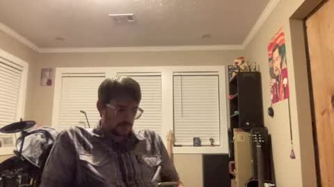 Snapshot of guitarchef08 chatting on 12-22-25, 05:37 guitarchef08 online show from 12-22-25, 05:37