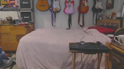 Mario online show from 03-06-25, 10:09