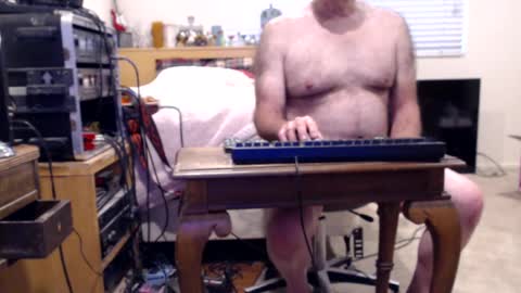 Mario online show from 03-09-25, 06:43