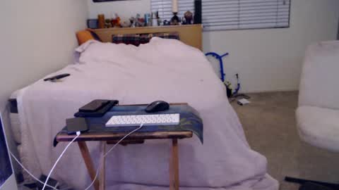 Snapshot of guitarsexgod2 chatting on 06-14-26, 07:10 guitarsexgod2 online show from 06-14-26, 07:10