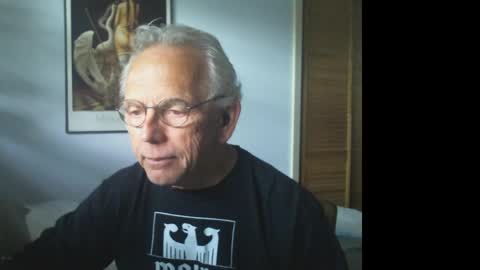Snapshot of gulfcoast1952 chatting on 04-05-26, 04:37 Roy online show from 04-05-26, 04:37