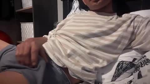 gumbywanna online show from 12-19-24, 01:28