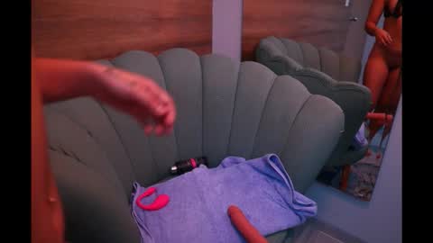 gummyluv online show from 02-15-26, 05:20