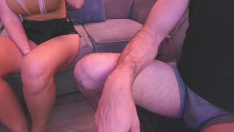 gunnyt1211 online show from 04-18-26, 12:25