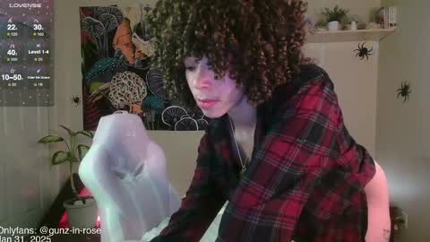 Kylie online show from 01-31-25, 08:22