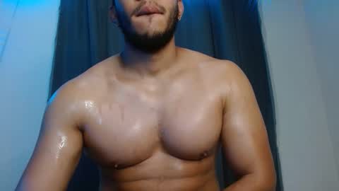 holl latino online show from 01-17-26, 11:48