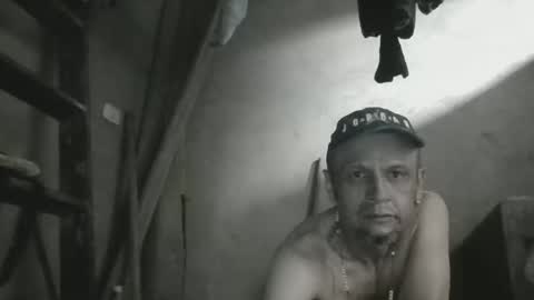 gus7894 online show from 03-26-26, 02:50