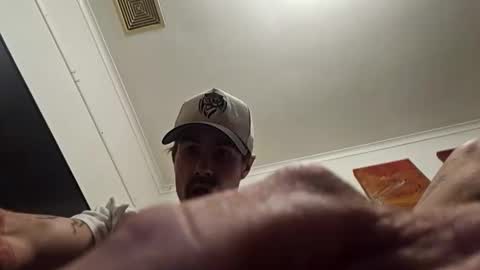 Snapshot of gusmuss chatting on 05-14-26, 07:15 Jamie online show from 05-14-26, 07:15