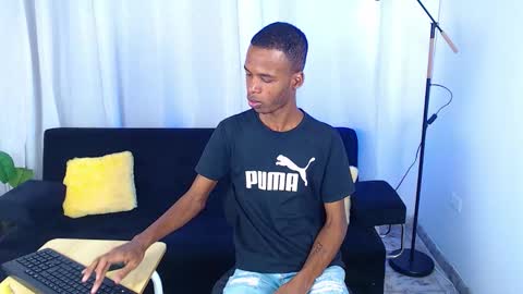 Gusty online show from 02-19-26, 08:27