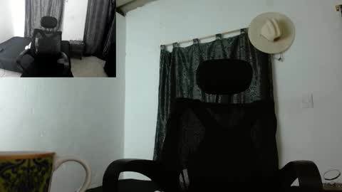 Snapshot of guts_x chatting on 11-21-25, 11:14 Guts online show from 11-21-25, 11:14