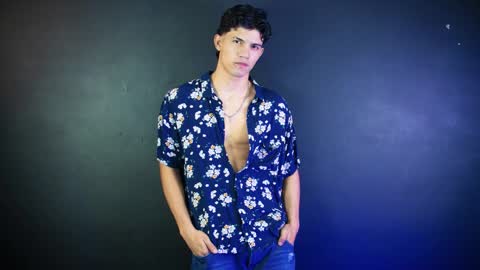 Snapshot of guts_x chatting on 12-16-25, 05:12 Guts online show from 12-16-25, 05:12