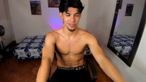 Snapshot of guts_x chatting on 02-11-26, 06:51 Guts online show from 02-11-26, 06:51