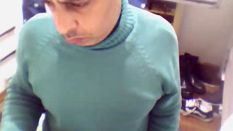 Snapshot of guty50 chatting on 08-03-26, 12:53 guty50 online show from 08-03-26, 12:53