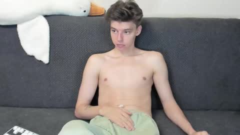 Snapshot of guy_liam1 chatting on 11-28-25, 02:09 guy_liam1 online show from 11-28-25, 02:09