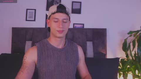 Gabriel online show from 05-09-26, 05:23