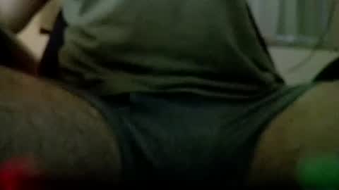 Snapshot of guyfromkent chatting on 11-18-25, 10:09 guyfromkent online show from 11-18-25, 10:09