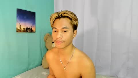 Snapshot of gwapoako100 chatting on 12-06-24, 06:26 Pitz Sonido Herndon online show from 12-06-24, 06:26