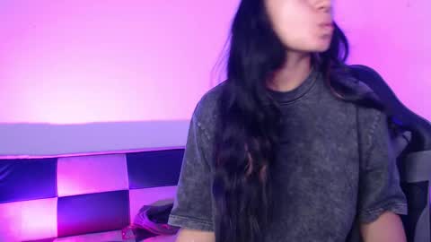 gwenhazel online show from 11-29-25, 11:24