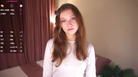 Snapshot of gwennielove chatting on 07-01-26, 05:23 Molly online show from 07-01-26, 05:23